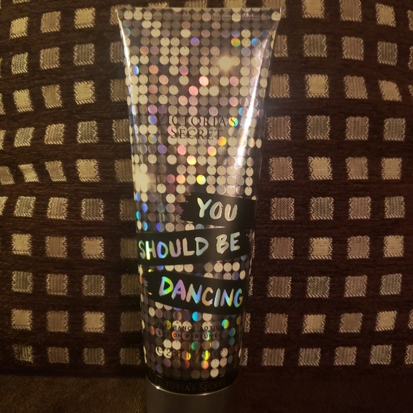 Bundle 🌺🦋 - Picture 3 of 4